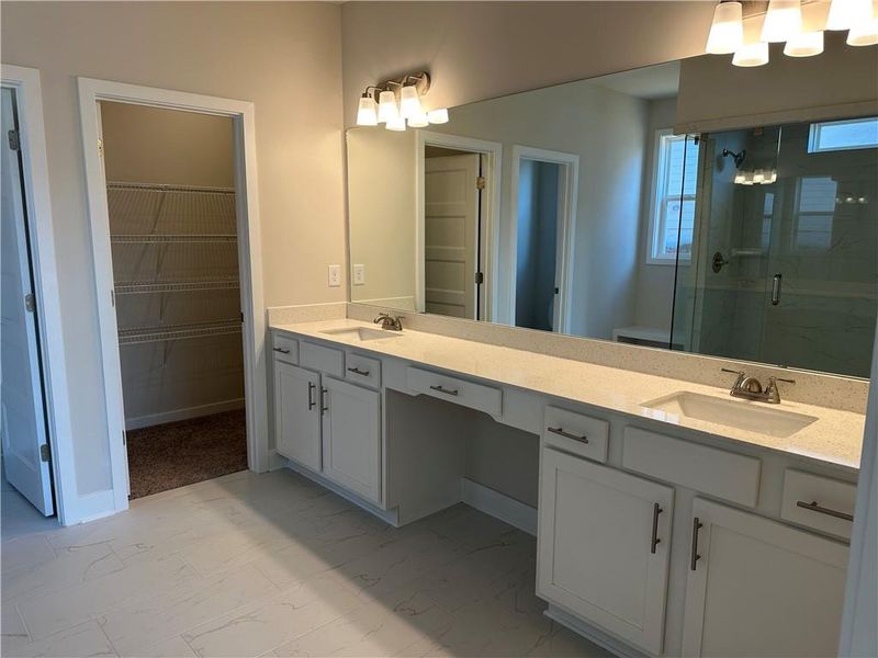 Furnished interior view inside a new home in Rosewood Lake Preserve, Hoschton (Image 9).