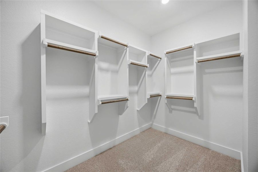 Spacious, unfurnished interior of a new home in Arabella on the Prairie, Richmond (Image 18).