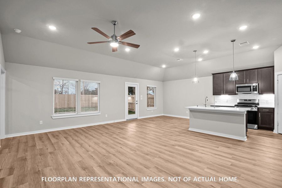 Image 28 of a home in Miller's Pond.