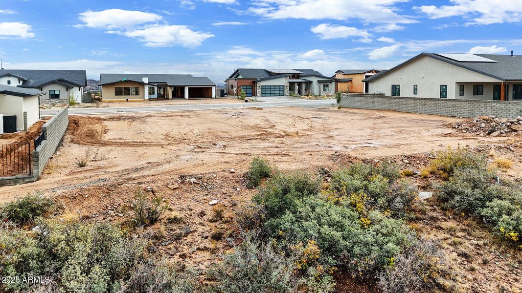 14-Lot Photo (4) (2) 14-Lot Photo (4) (2)