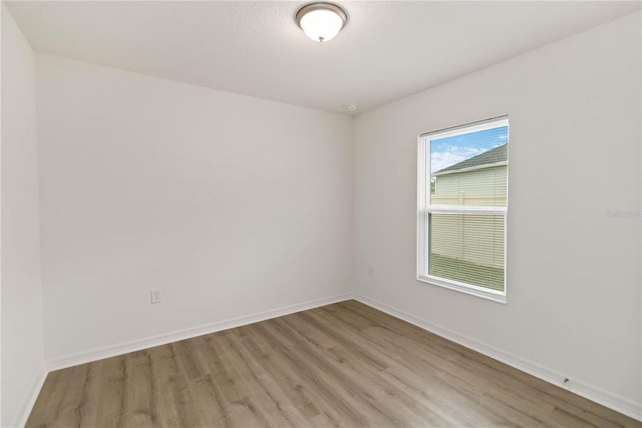 Spacious, unfurnished interior of a new home in , Davenport (Image 15).