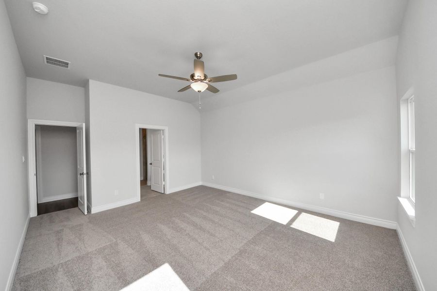 Spacious, unfurnished interior of a new home in Lexington Heights, Willis (Image 22). Spacious, unfurnished interior of a new home in Lexington Heights, Willis (Image 22).