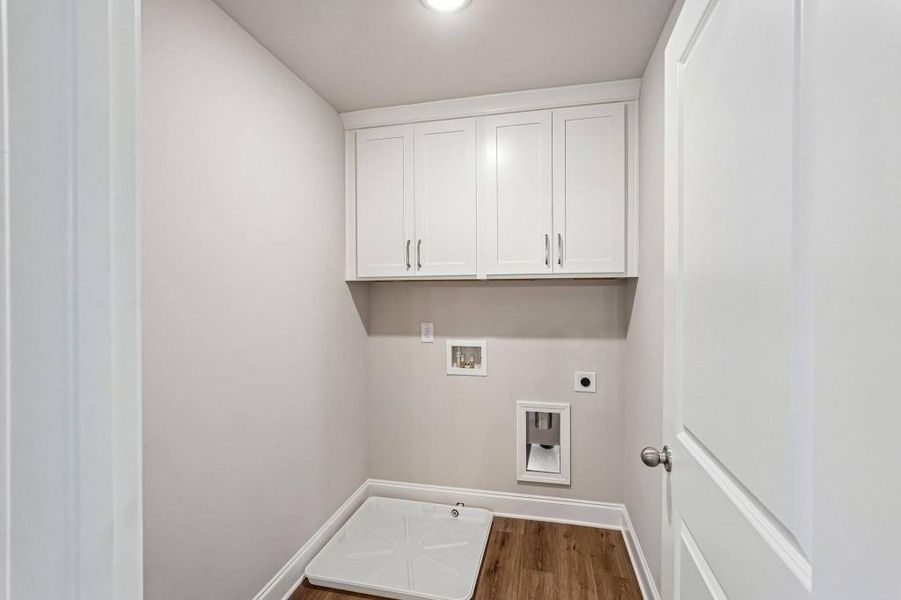 Spacious, unfurnished interior of a new home in , Duluth (Image 25). Spacious, unfurnished interior of a new home in , Duluth (Image 25).