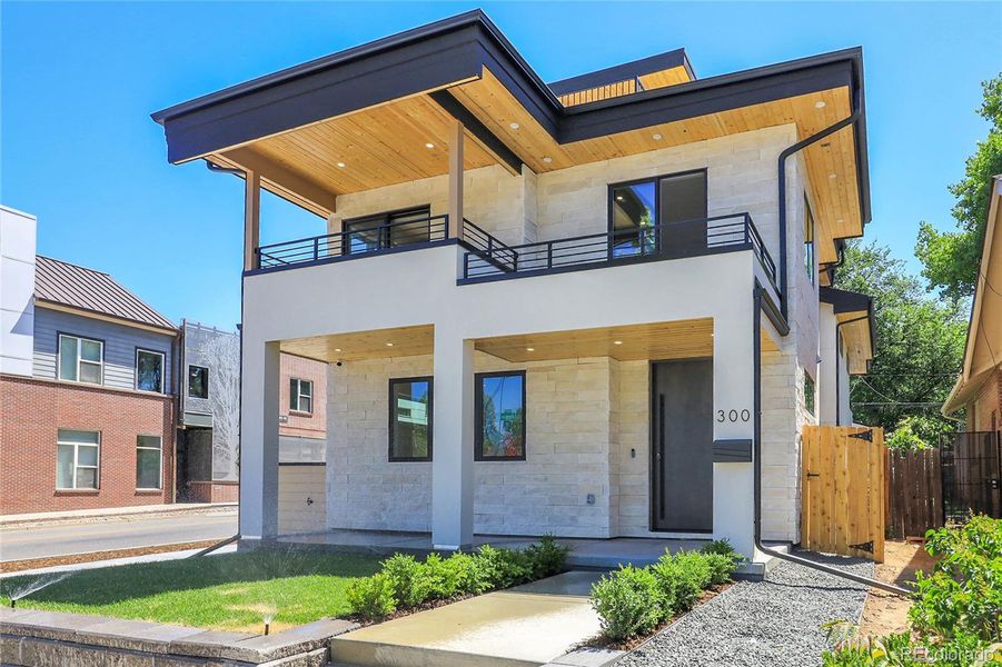 Exterior details and patio area of a home in , Denver (Image 19).