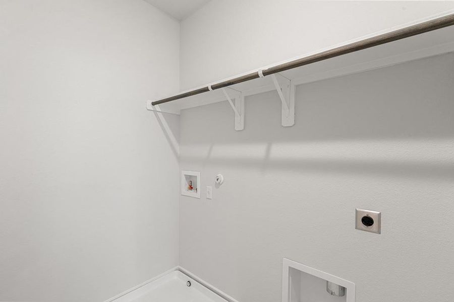 Spacious, unfurnished interior of a new home in Park Central, Georgetown (Image 36).