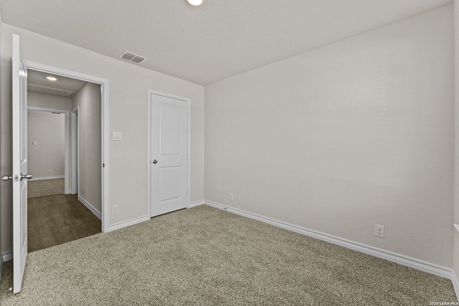 Spacious, unfurnished interior of a new home in Stonehill, San Antonio (Image 13). Spacious, unfurnished interior of a new home in Stonehill, San Antonio (Image 13).
