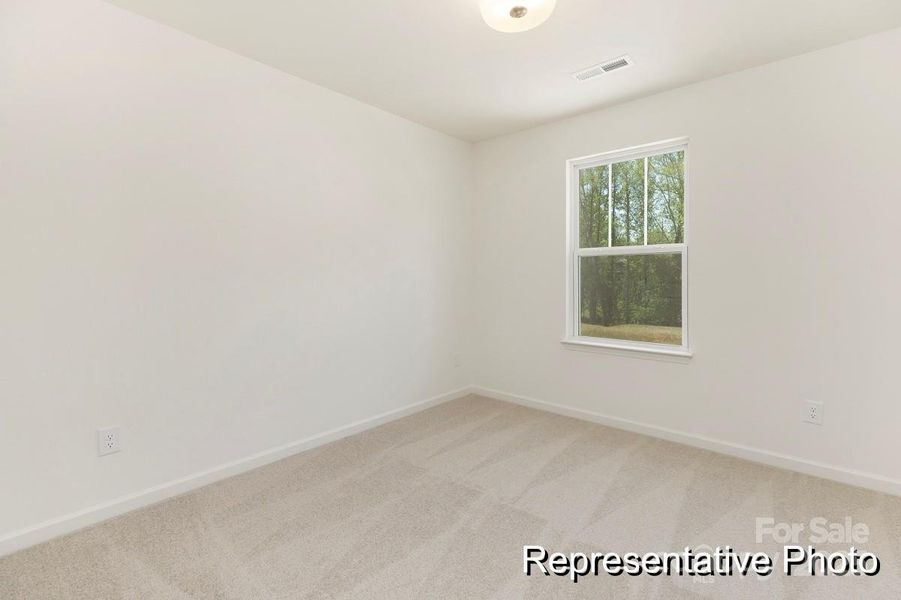 Spacious, unfurnished interior of a new home in Streamside, Red Cross (Image 18).