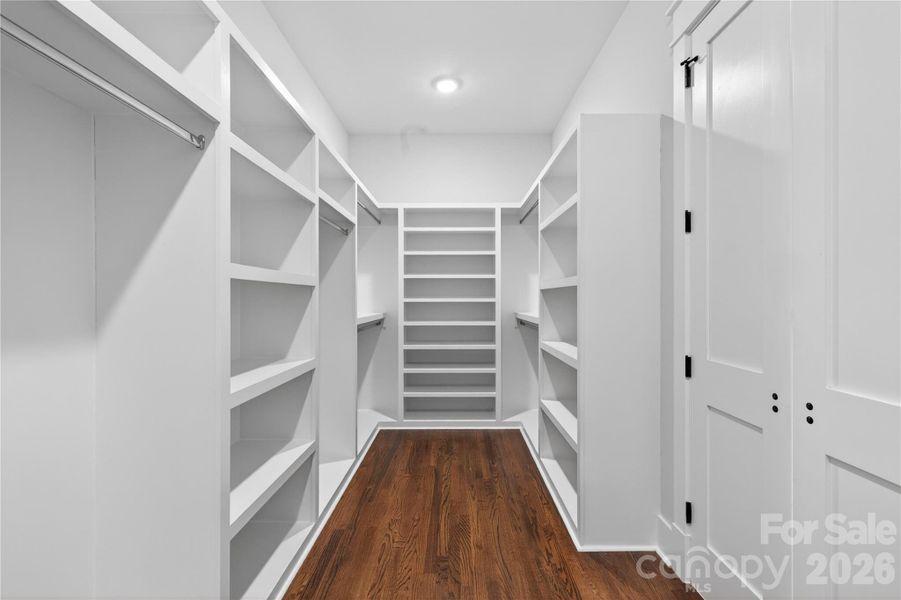 No more overflowing dressers, crowded closets, or digging through piles just to find your favorite outfit