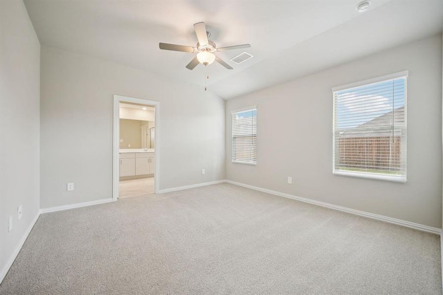 Photo is not of the actual home, but is an inspirational photo of builder’s model home and may depict options, furnishings, and/or decorator features that are not included. Photo is not of the actual home, but is an inspirational photo of builder’s model home and may depict options, furnishings, and/or decorator features that are not included.