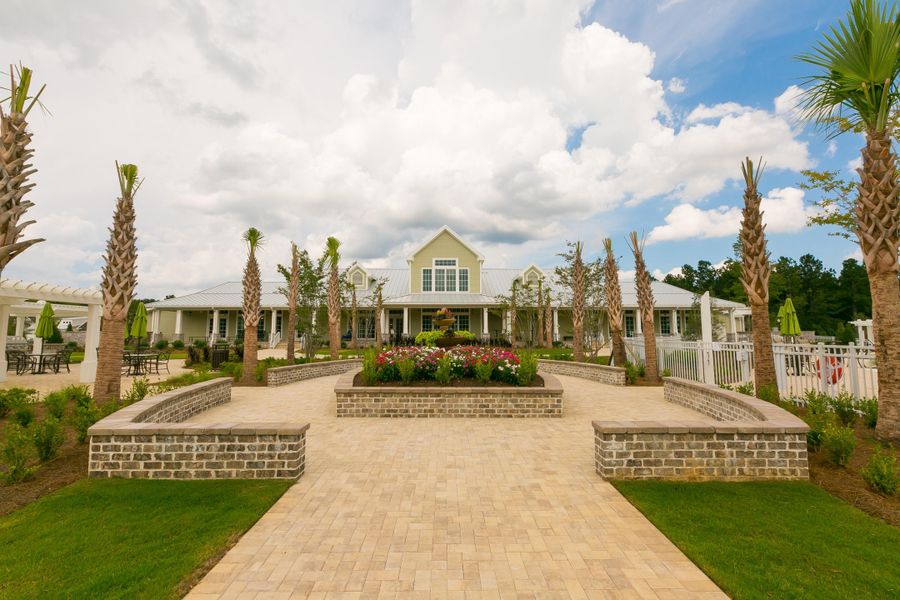 Image 39 of a home in Cresswind Charleston.