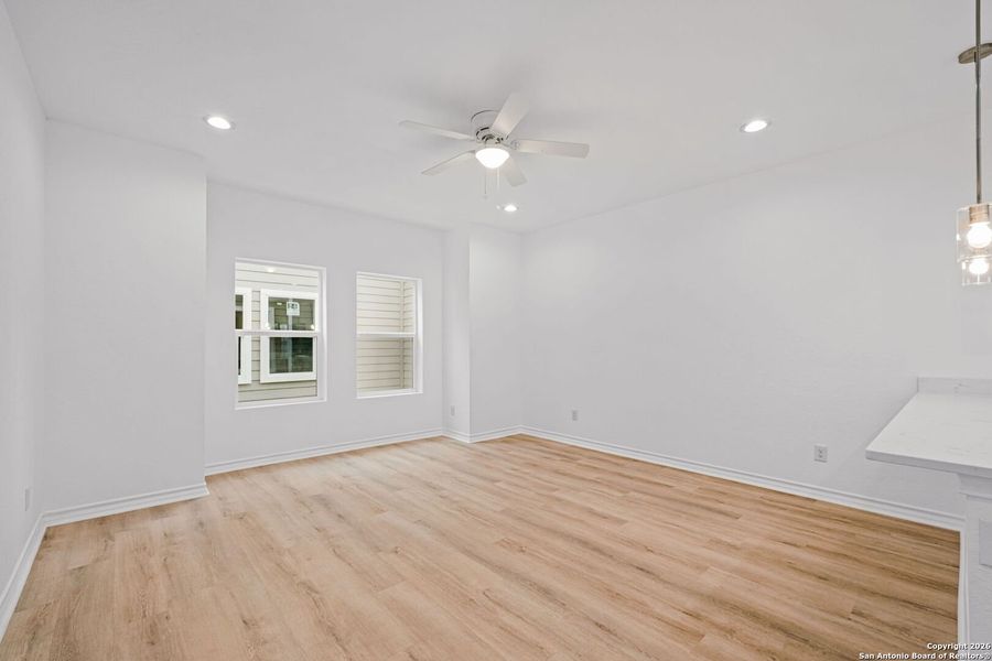 Spacious, unfurnished interior of a new home in , San Antonio (Image 39).