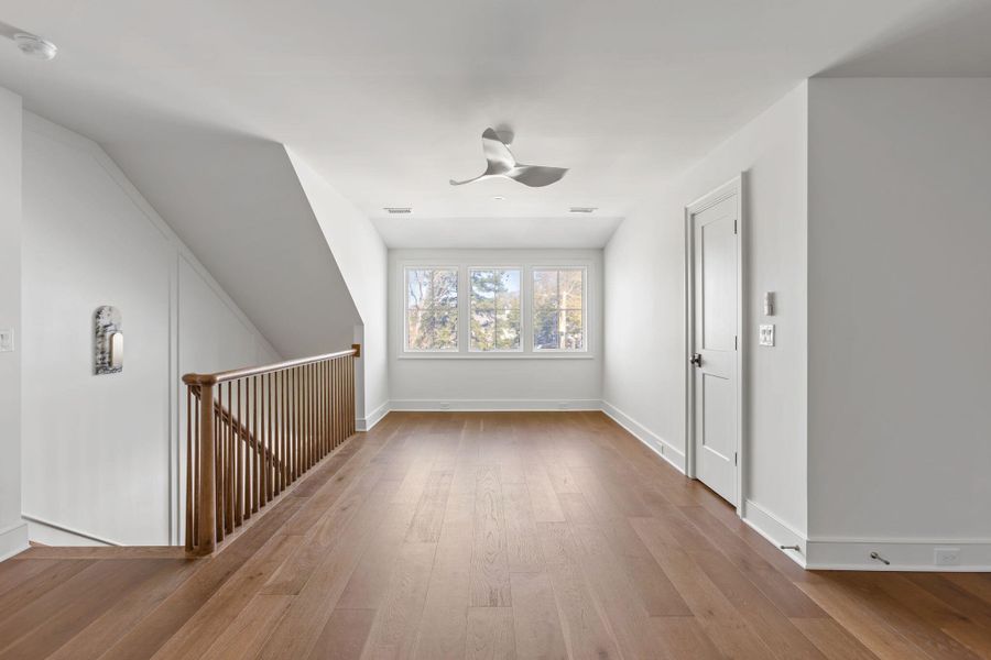 Spacious, unfurnished interior of a new home in , Mount Pleasant (Image 26).