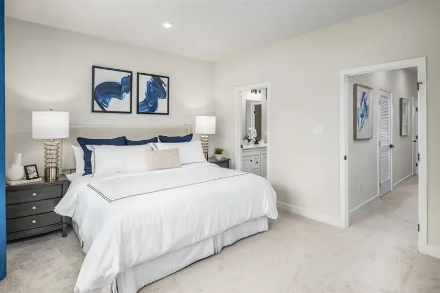 Representative furnished interior of a home built from the Clarendon 3 Story by Ryan Homes in Quinley, Charlotte (Image 8).
