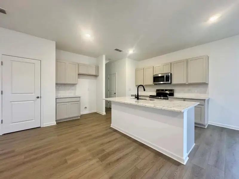 Kitchen featuring Artisan Collection Finishes