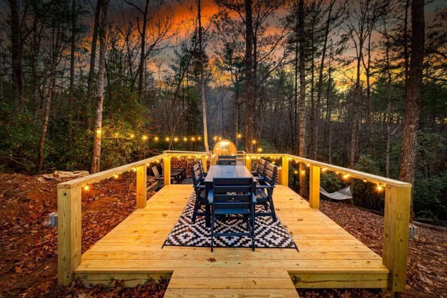 Exterior details and patio area of a home in , Blue Ridge (Image 23).