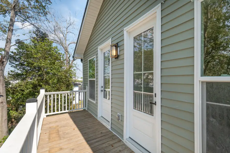 Exterior details and patio area of a home in , North Charleston (Image 4).