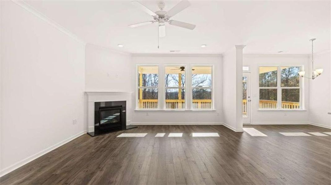 Spacious, unfurnished interior of a new home in Water Oak Estates, Lawrenceville (Image 27).