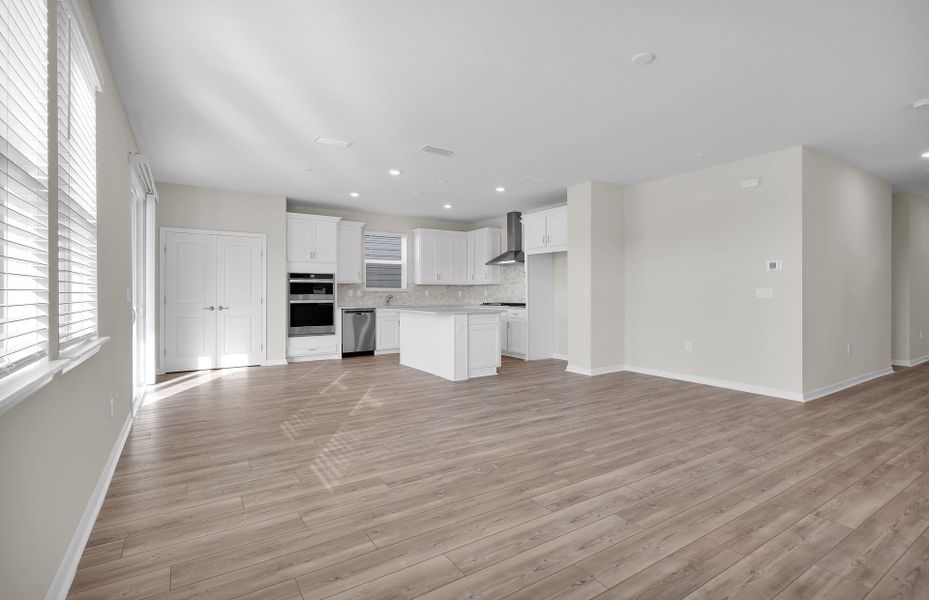 Spacious, unfurnished interior of a new home in Murray Farms, Middleburg (Image 16). Spacious, unfurnished interior of a new home in Murray Farms, Middleburg (Image 16).
