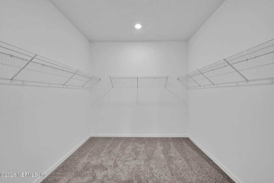 Spacious, unfurnished interior of a new home in Hyland Trail, Green Cove Springs (Image 22).