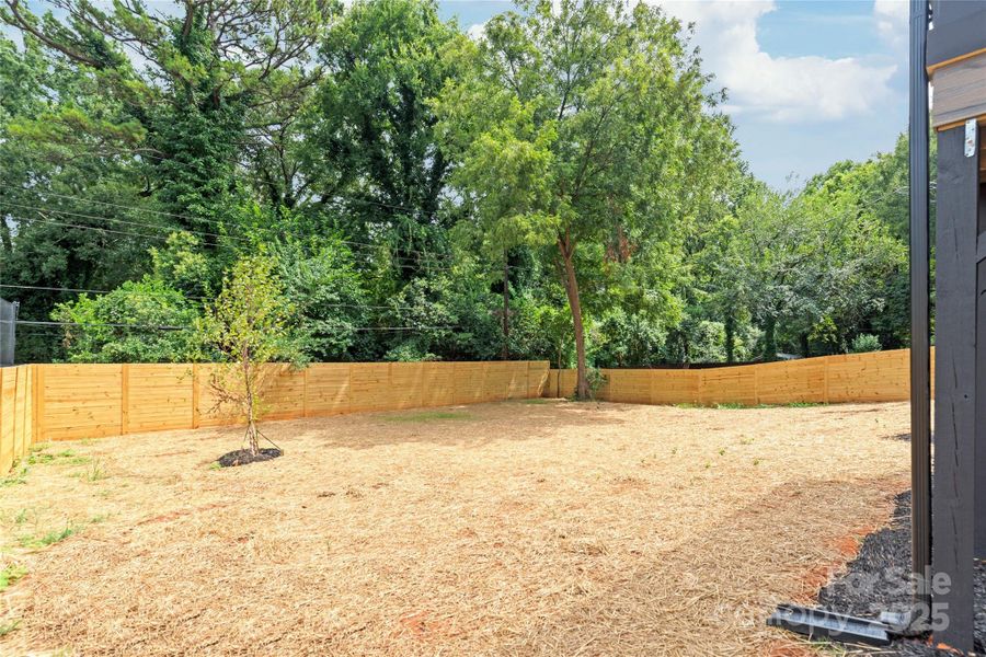 Image 44 of a home in .