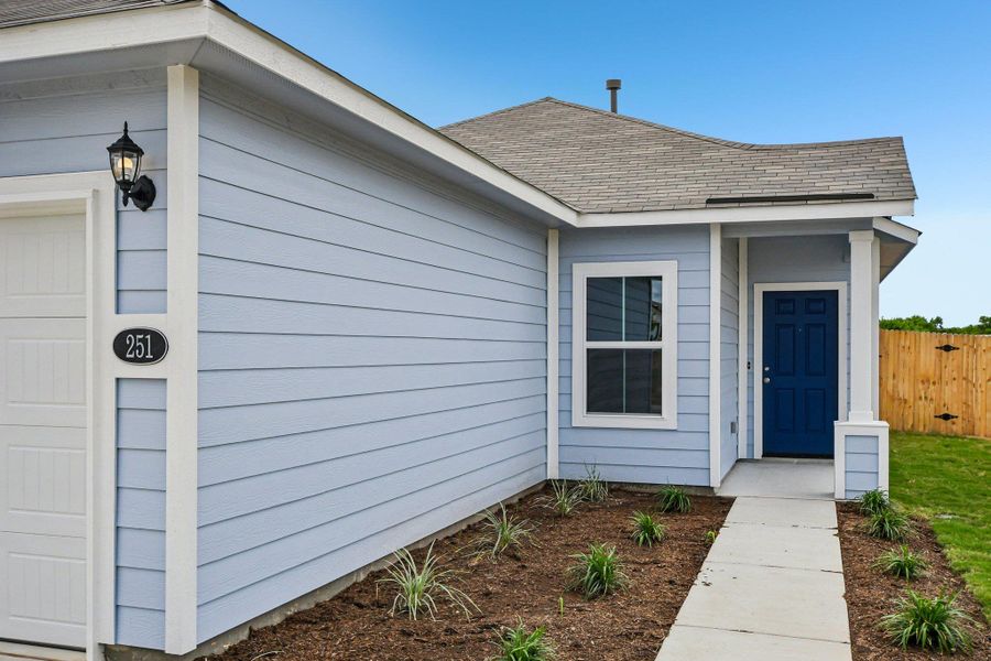 Exterior details and patio area of a home in Hymeadow, Maxwell (Image 19).