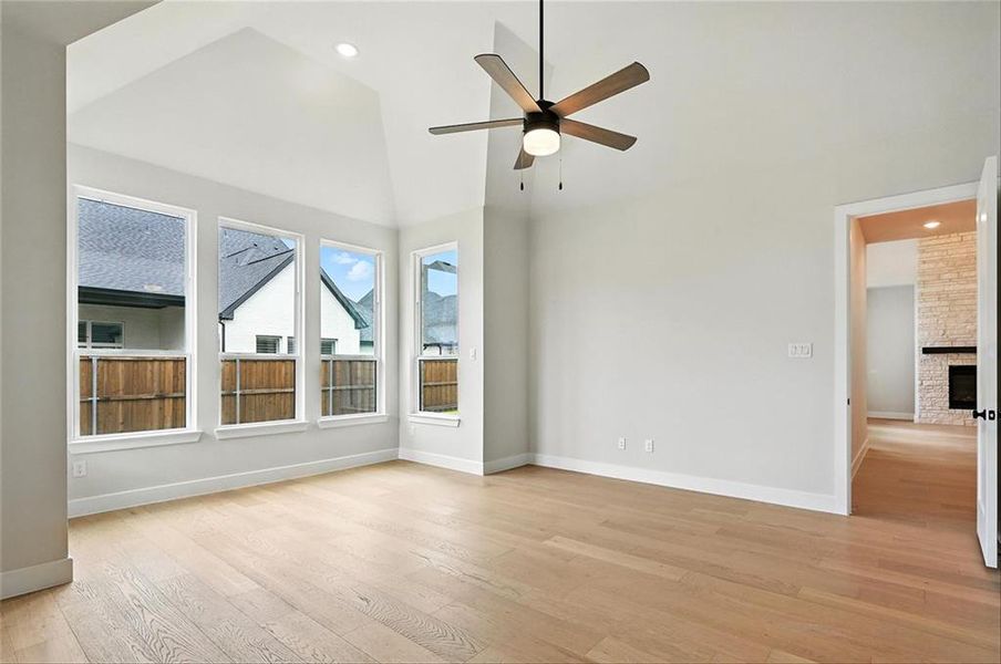 826ShadyOaksDrive226E012 826ShadyOaksDrive226E012