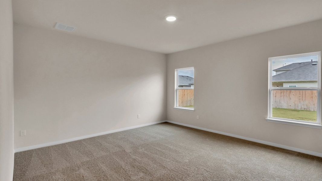 Spacious, unfurnished interior of a new home in Carillon, Manor (Image 18). Spacious, unfurnished interior of a new home in Carillon, Manor (Image 18).