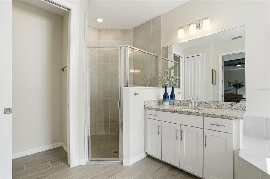 Furnished interior view inside a new home in , Punta Gorda (Image 14).