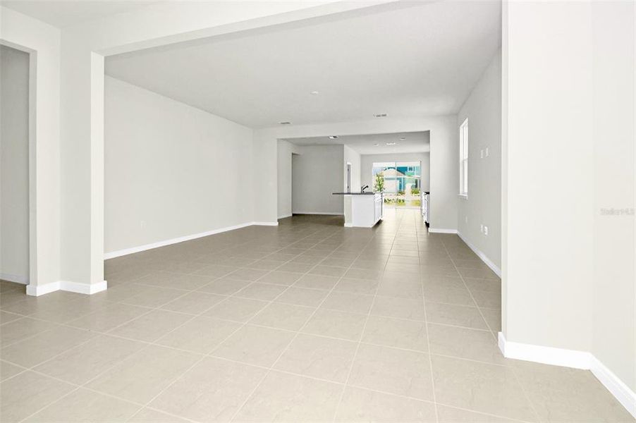 Spacious, unfurnished interior of a new home in , St. Cloud (Image 16).