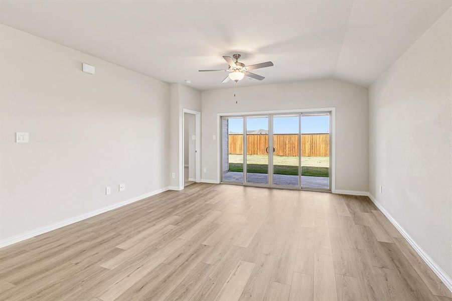 Spacious, unfurnished interior of a new home in Lakehaven - Signature Series, Farmersville (Image 26). Spacious, unfurnished interior of a new home in Lakehaven - Signature Series, Farmersville (Image 26).