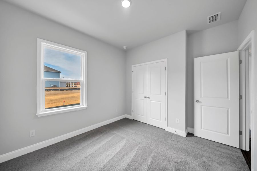 Spacious, unfurnished interior of a new home in Monroe Preserve, Chapin (Image 21).