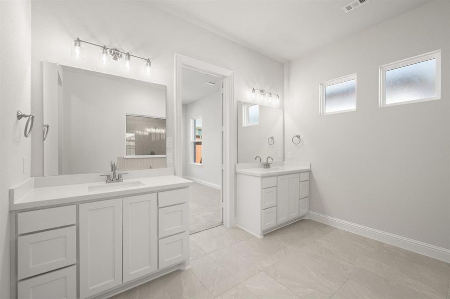 1417 Ripple Glass- Primary Suite-4 1417 Ripple Glass- Primary Suite-4