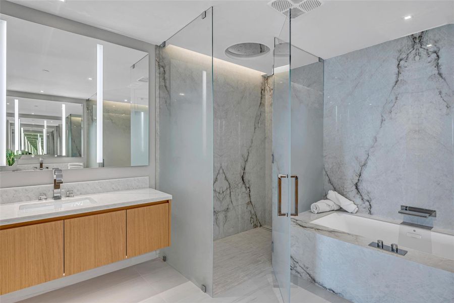 Furnished interior view inside a new home in , Fort Lauderdale (Image 63).