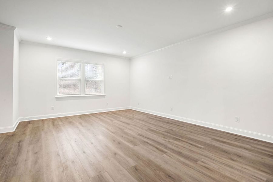 Spacious, unfurnished interior of a new home in Salem Bay, Beaufort (Image 42).