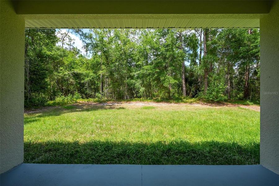 Exterior details and patio area of a home in , Eustis (Image 4).