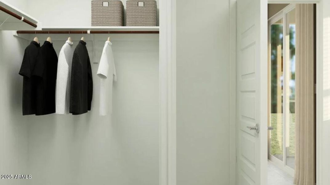 Owner's Walk in Closet Owner's Walk in Closet