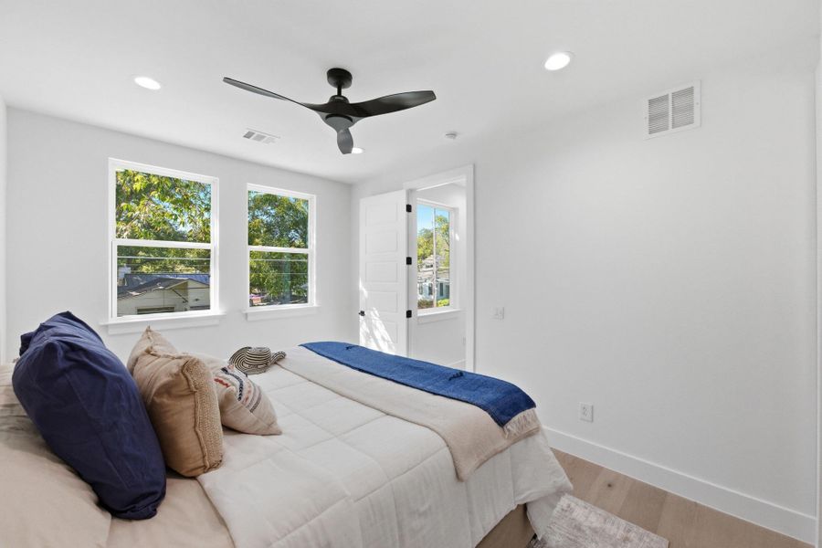 Furnished interior view inside a new home in , Austin (Image 8).