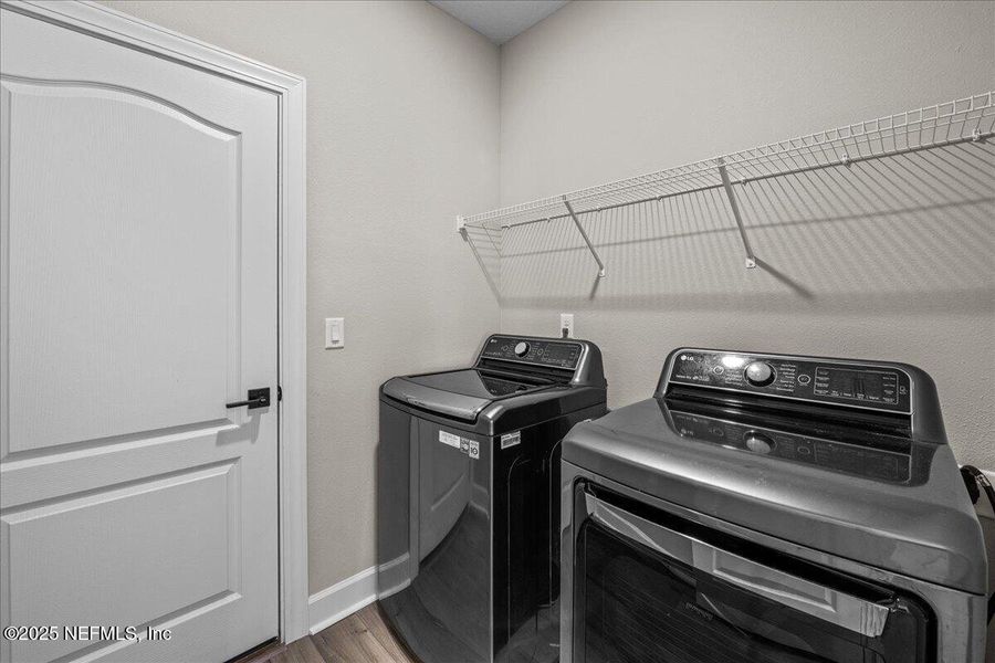 Close-up of interior finishes inside a home in Jennings Farm, Middleburg (Image 19). Close-up of interior finishes inside a home in Jennings Farm, Middleburg (Image 19).