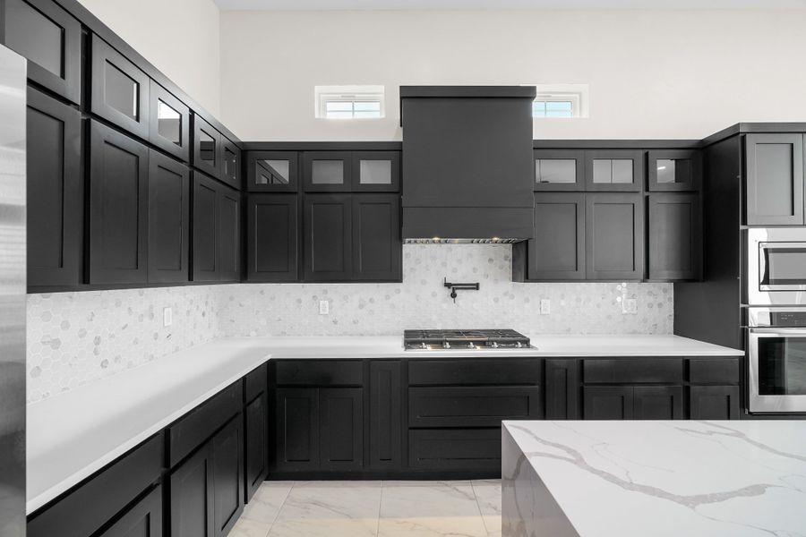 Furnished interior view inside a new home in Verdancia, El Paso (Image 14).