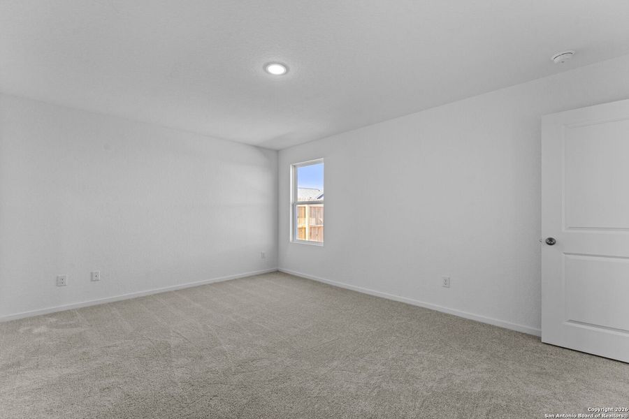 Spacious, unfurnished interior of a new home in Friendship Oaks, Fredericksburg (Image 14). Spacious, unfurnished interior of a new home in Friendship Oaks, Fredericksburg (Image 14).