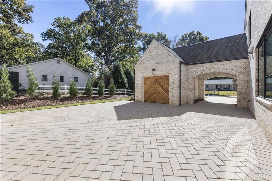 Image 75 of a home in .