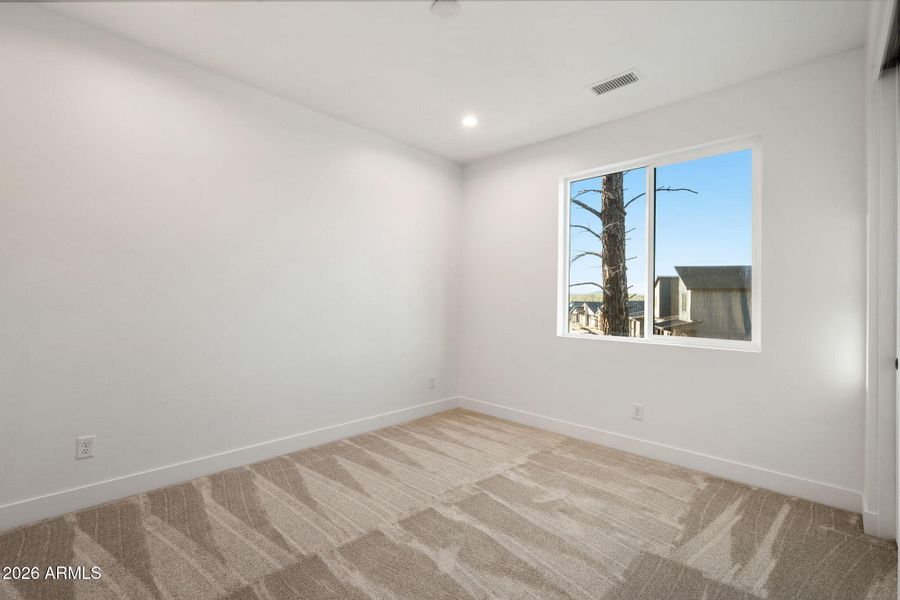 32-Bedroom 2 32-Bedroom 2