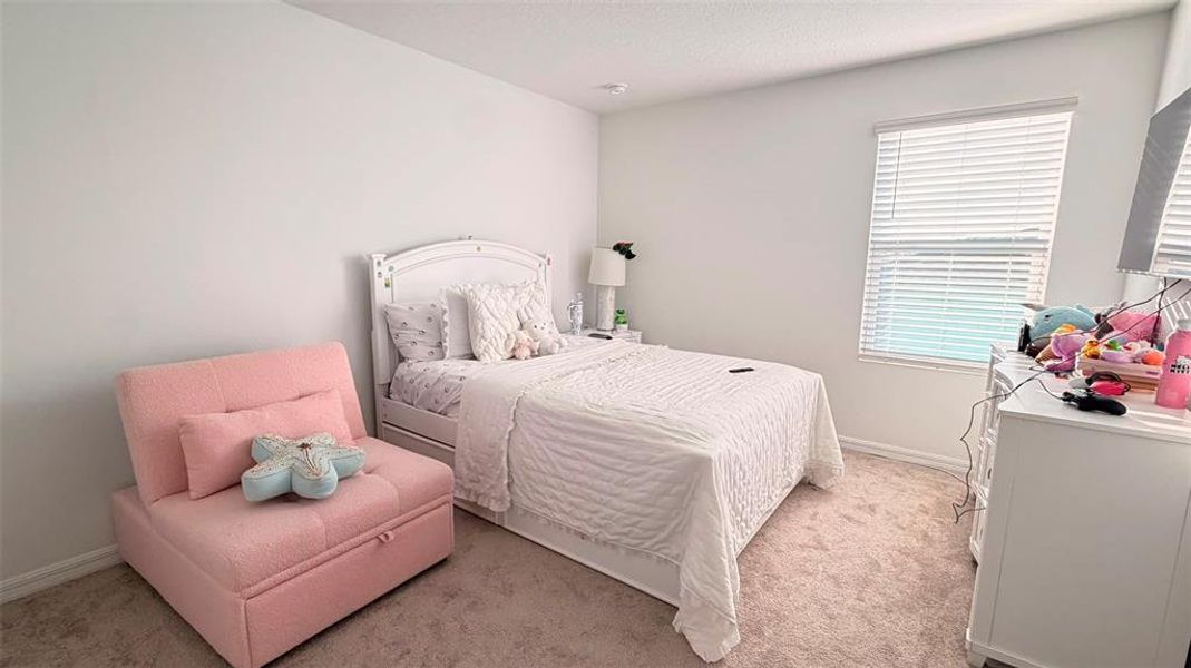 Furnished interior view inside a new home in , Kissimmee (Image 33).