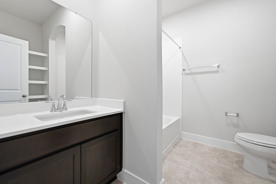 Furnished interior view inside a new home in Ashland, Angleton (Image 14).