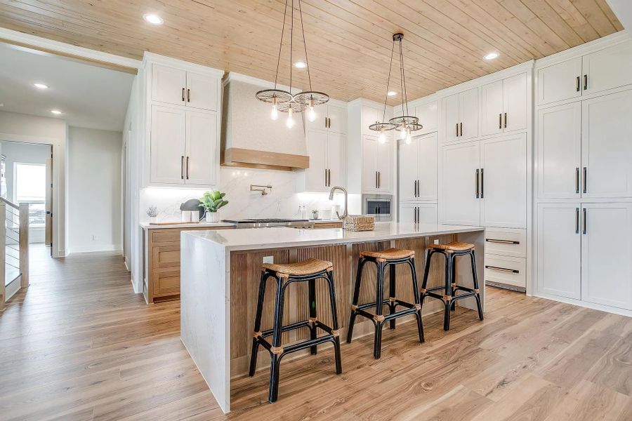 Representative furnished interior of a home built from the The Carley by Elmwood Custom Homes in Matthews Farm, Venus (Image 37).