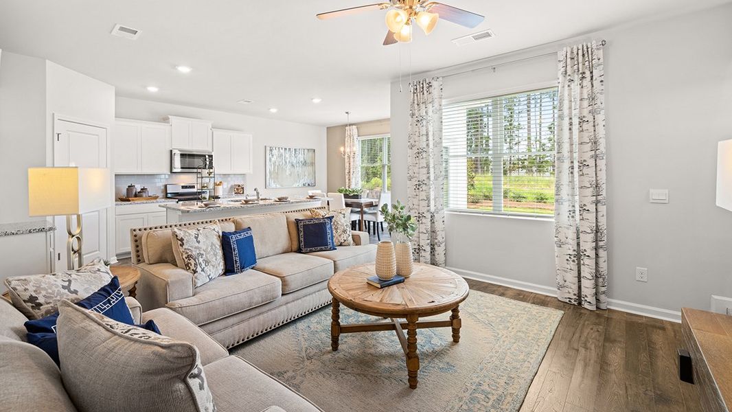 Representative furnished interior of a home built from the Cabral by D.R. Horton in Poplar Preserve, Newnan (Image 16).