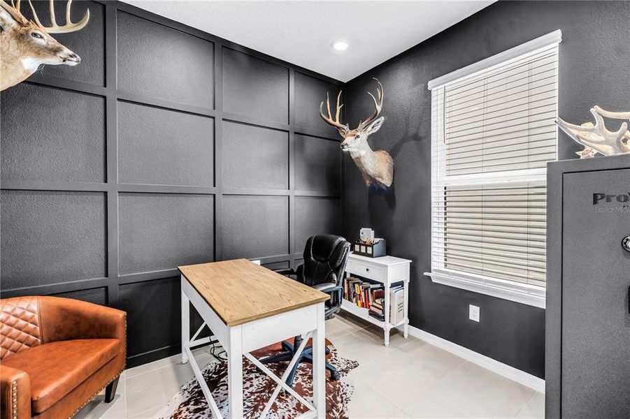 Furnished interior view inside a new home in , Sarasota (Image 32).
