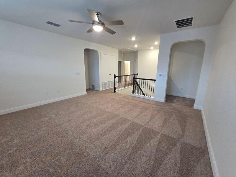 Spacious, unfurnished interior of a new home in McKinney Crossing, Austin (Image 27). Spacious, unfurnished interior of a new home in McKinney Crossing, Austin (Image 27).