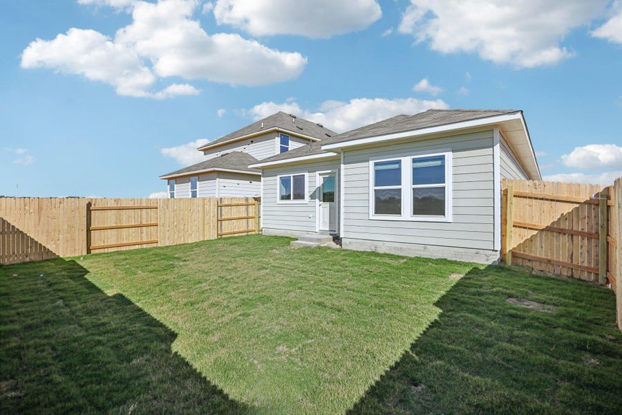 Exterior details and patio area of a home in Cascade, Liberty Hill (Image 19).