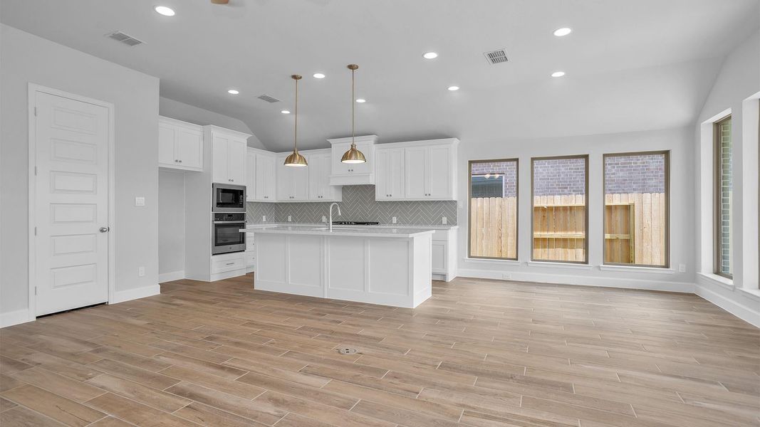 Image 14 of a home in Grange 50'. Image 14 of a home in Grange 50'.